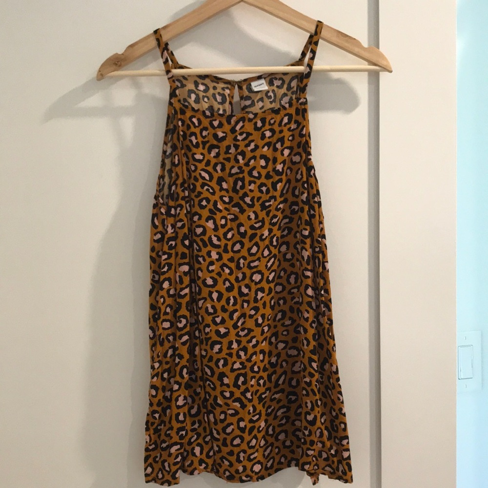 Tank top 🐆